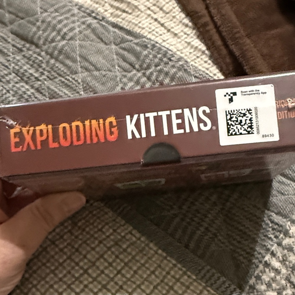 Exploding Kittens Card Game - Picture 4 of 4